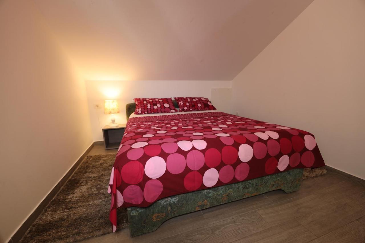 Apartment Cvjetna Fiume Esterno foto